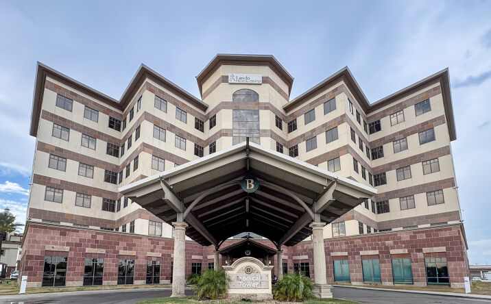 Pictures of Office property located at 1710 E Saunders St, Laredo, TX 78041 for lease - image #1