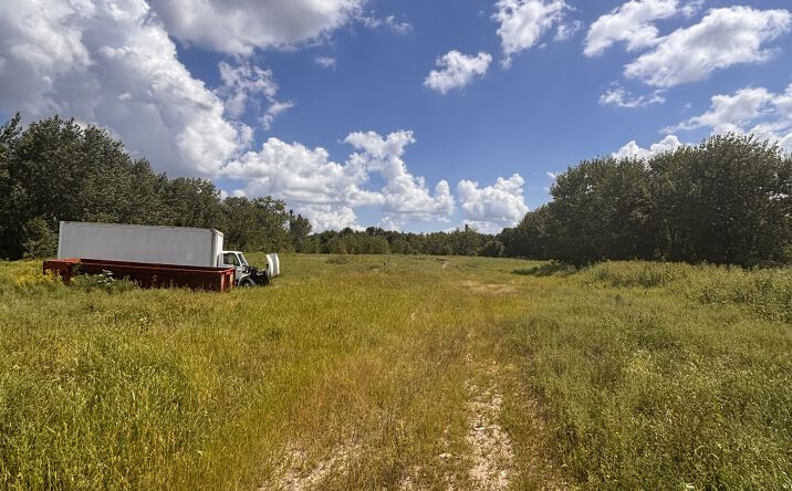 Pictures of Land property located at E Market St, Des Moines, IA 50317 for lease - image #1