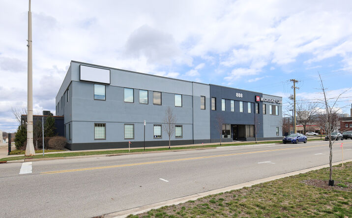 Pictures of Office property located at 888 Terrace St, Muskegon, MI 49440 for lease - image #1