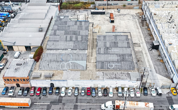 Pictures of Industrial property located at 911-931 E 59th St, Los Angeles, CA 90001 for lease - image #1
