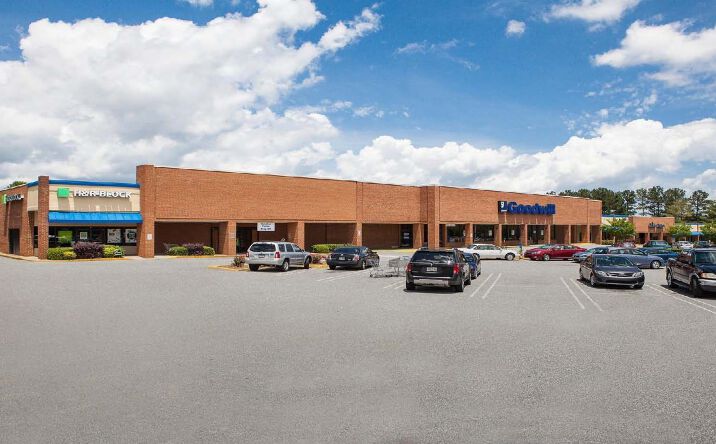 Pictures of Retail property located at 1550 Buford Highway, Buford, GA 30518 for lease - image #1