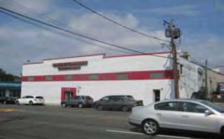 Pictures of Industrial property located at 2115 Jericho Tpke, New Hyde Park, NY 11040 for lease - image #1