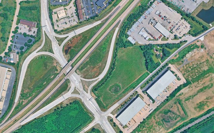Pictures of Land property located at Mound St, Joliet, IL 60433 for lease - image #1
