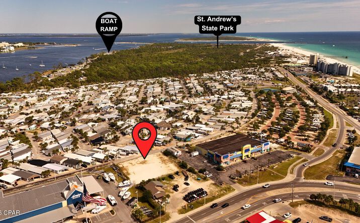 Pictures of Land property located at 4031 Thomas Drive, Panama City, FL 32408 for lease - image #1
