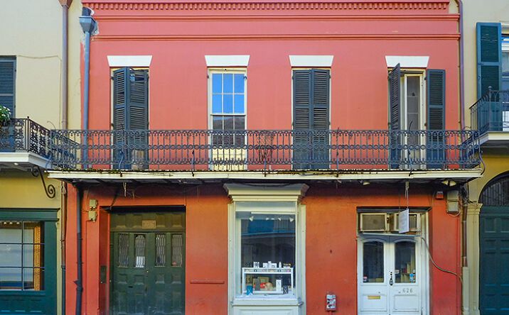 Pictures of Retail property located at 626 Royal St, New Orleans, LA 70130 for lease - image #1