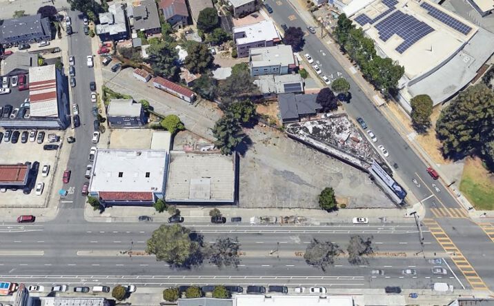 Pictures of Retail, Industrial property located at 4207 & 4225 Broadway, Oakland, CA 94611 for lease - image #1