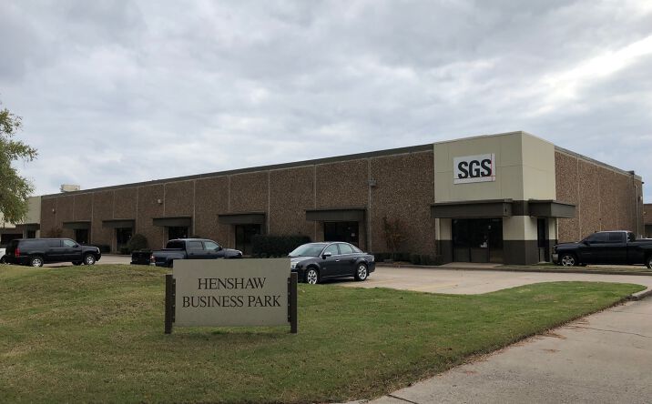 Pictures of Industrial property located at 2620 N Hemlock Cir, Broken Arrow, OK 74012 for lease - image #1