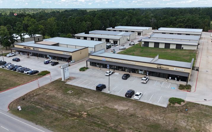 Pictures of Retail, Office, Industrial property located at 2114 McCaleb Rd, Montgomery, TX 77316 for lease - image #1