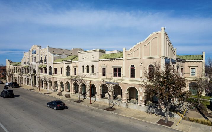 Pictures of Retail, Office property located at 1500 N Main St, Fort Worth, TX 76164 for lease - image #1