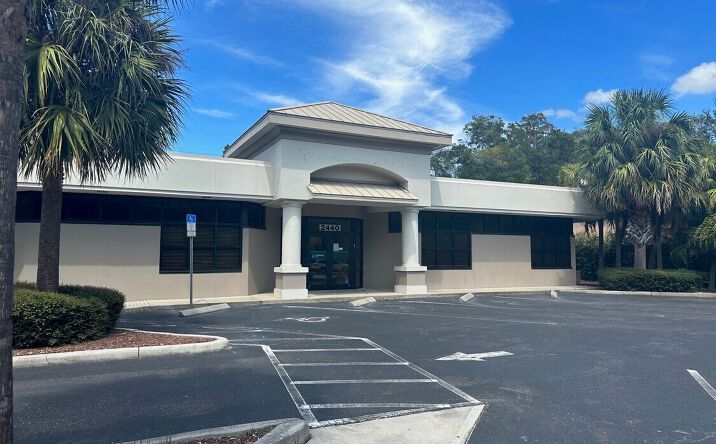 Pictures of Office property located at 2440 Sunset Point Rd, Clearwater, FL 33765 for lease - image #1