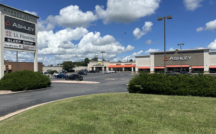Pictures of Retail property located at 1866 E Market St, Harrisonburg, VA 22801 for lease - image #1