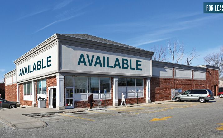 Pictures of Retail property located at 400 Ogden Ave, Downers Grove, IL 60515 for lease - image #1