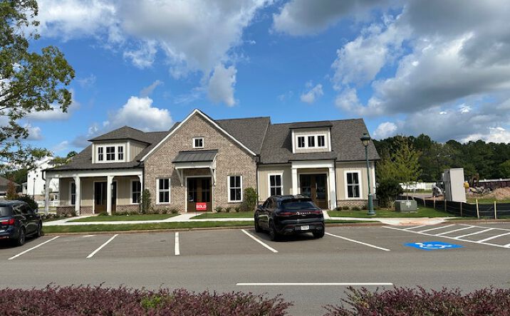 Pictures of Retail, Office property located at 170 River Green Ave, Canton, GA 30114 for lease - image #1
