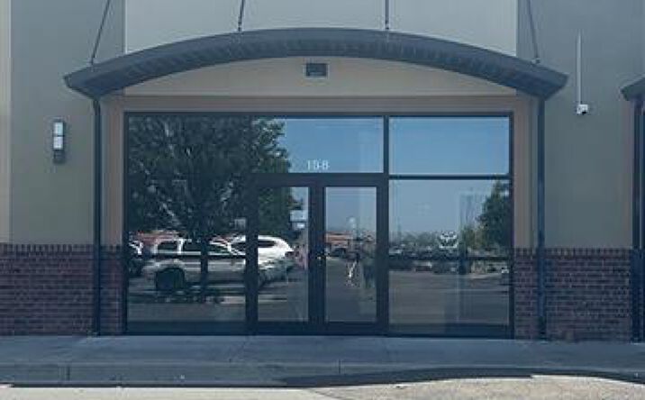 Pictures of Retail, Office, Industrial property located at 2909 S Quillan St, Kennewick, WA 99337 for lease - image #1