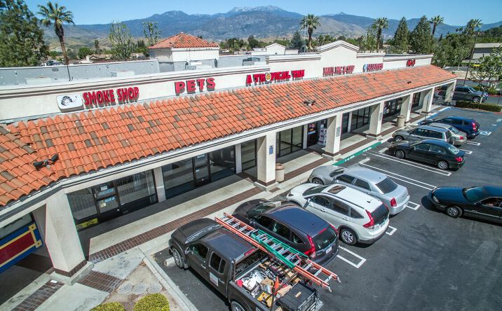Pictures of Retail property located at 43430 E Florida Ave, Hemet, CA 92543 for lease - image #1