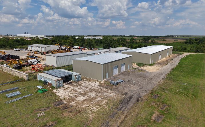 Pictures of Office, Industrial, Land property located at 601 Private Rd 900, Hutto, TX 78634 for lease - image #1