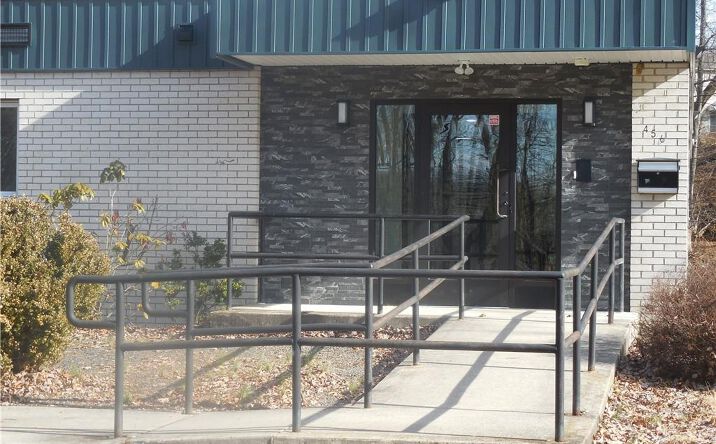 Pictures of Office property located at 456 Gidney Avenue Single Room, Newburgh (City), NY 12550 for lease - image #1