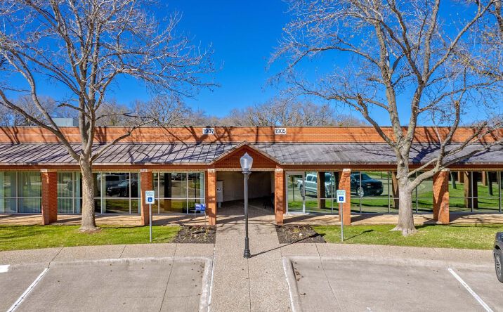 Pictures of Office property located at 1903 - 1907 Ascension Blvd, Arlington, TX 76006 for lease - image #1