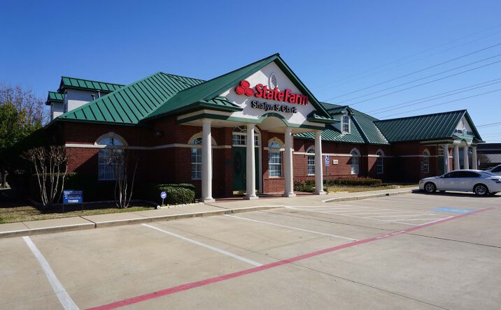 Pictures of Retail, Office property located at 2000 Precinct Line Rd, Hurst, TX 76054 for lease - image #1