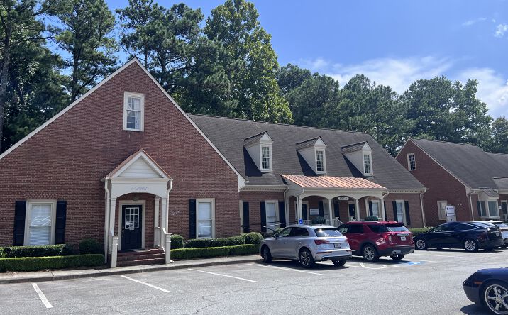 Pictures of Office property located at 1707 Mt Vernon Rd, Dunwoody, GA 30338 for lease - image #1