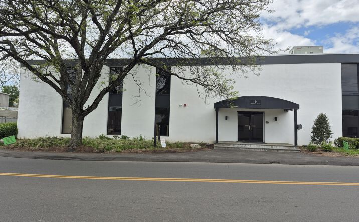 Pictures of Office property located at 9 Viaduct Rd, Stamford, CT 06907 for lease - image #1