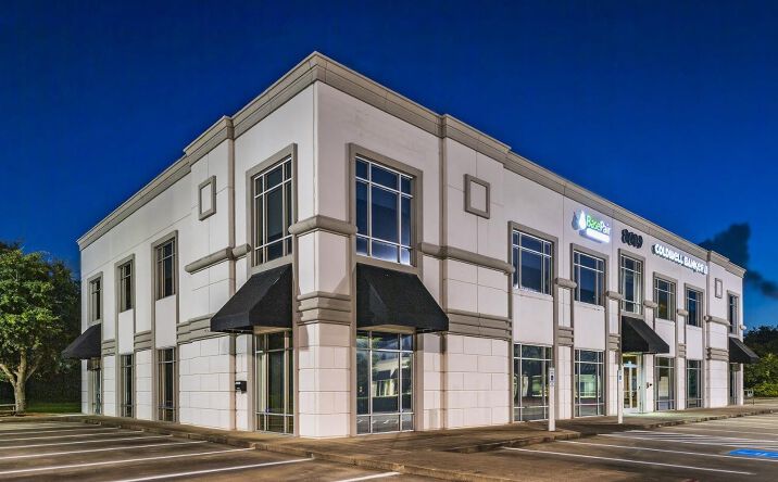 Pictures of Office property located at 8633 W Broadway St, Pearland, TX 77584 for lease - image #1