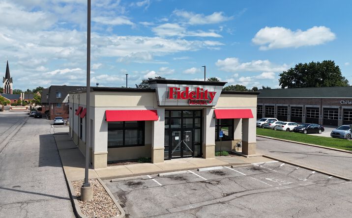 Pictures of Office, Retail, Special Purpose property located at 1306 N Woodlawn Blvd, Wichita, KS 67208 for lease - image #1