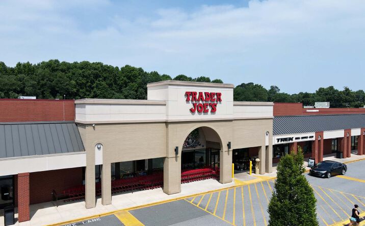 Pictures of Retail property located at Battleground Ave & New Gaden Rd, Greensboro, NC 27410 for lease - image #1
