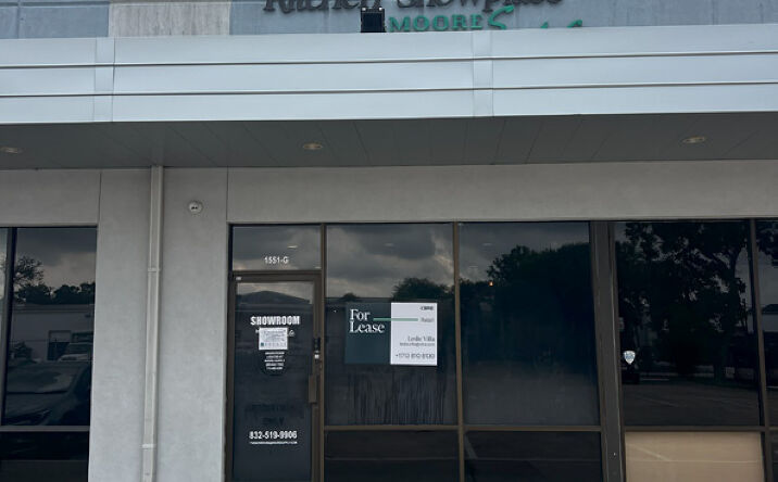 Pictures of Retail, Office property located at 1551 Campbell Rd, Houston, TX 77055 for lease - image #1