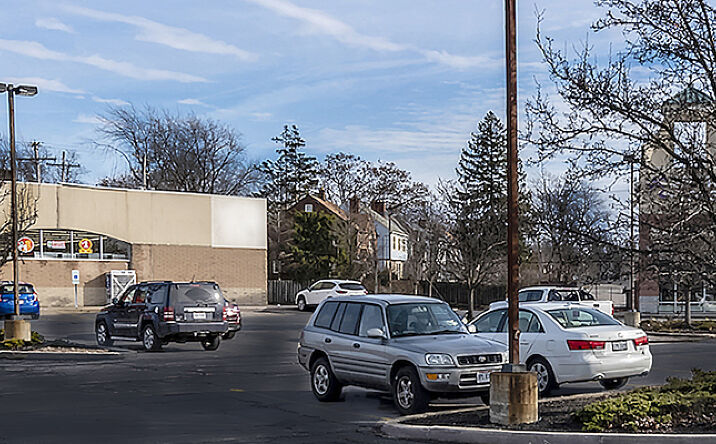Pictures of Retail property located at 2151-2193 South Taylor Road, University Heights, OH 44118 for lease - image #1