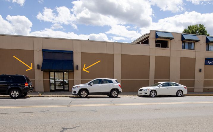 Pictures of Retail, Office, Special Purpose property located at 302 9th St, New Brighton, PA 15066 for lease - image #1