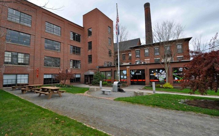 Pictures of Office property located at 73 Pickering Rd, Rochester, NH 03839 for lease - image #1