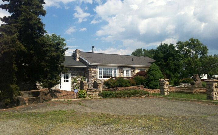 Pictures of Industrial property located at 9017 Patriot Highway, Fredericksburg, VA 22407 for lease - image #1
