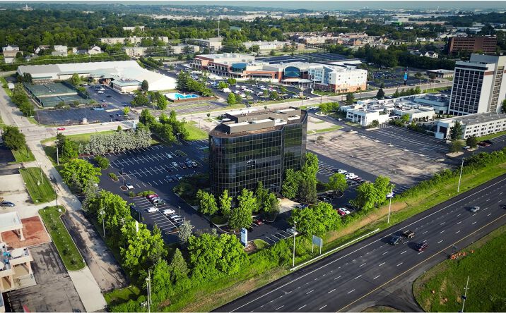 Pictures of Office property located at 11260 Chester Rd, Cincinnati, OH 45246 for lease - image #1