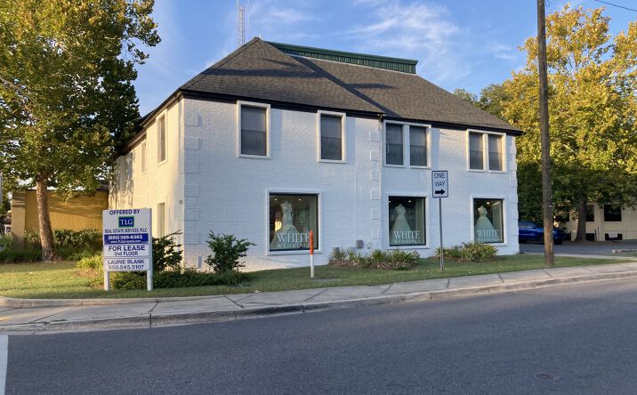 Pictures of Retail, Office property located at 1301 N Monroe St, Tallahassee, FL 32303 for lease - image #1