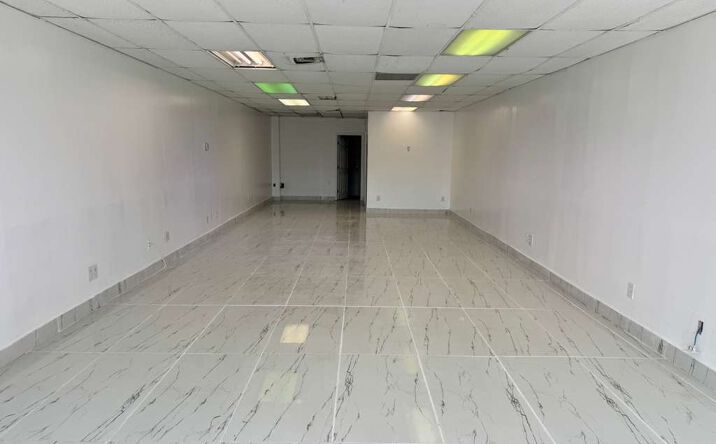 Pictures of Retail property located at 761 W Oakland Park Blvd, Fort Lauderdale, FL 33311 for lease - image #1