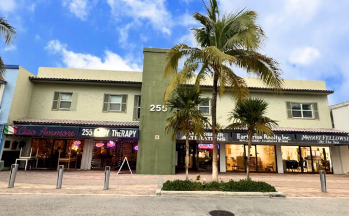 Pictures of Office property located at 255 Commercial Blvd, Lauderdale-By-The-Sea, FL 33308 for lease - image #1