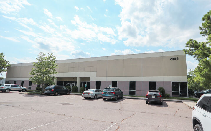 Pictures of Office, Industrial property located at 2995 Appling Rd, Bartlett, TN 38133 for lease - image #1