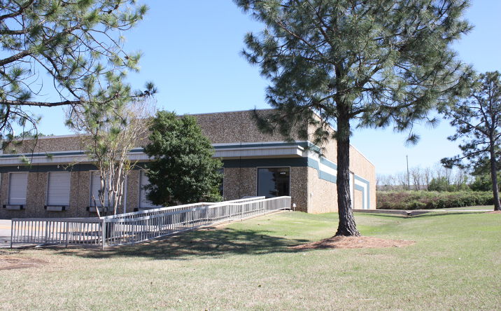Pictures of Industrial property located at 4406 Malone Rd, Memphis, TN 38118 for lease - image #1