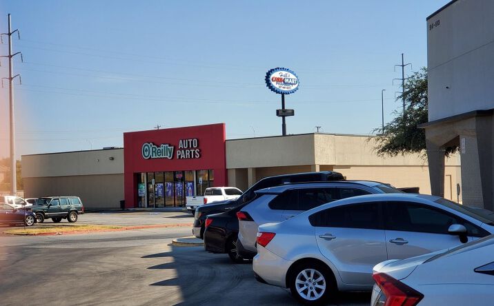 Pictures of Retail property located at 5013 - 5141 Granbury Rd, Fort Worth, TX 76133 for lease - image #1