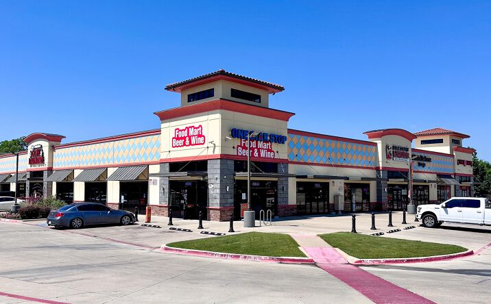 Pictures of Retail, Office property located at 513 W Jefferson St, Grand Prairie, TX 75051 for lease - image #1