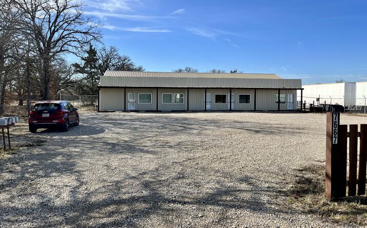 Pictures of Retail property located at 7669 Confederate Park Rd, Fort Worth, TX 76108 for lease - image #1