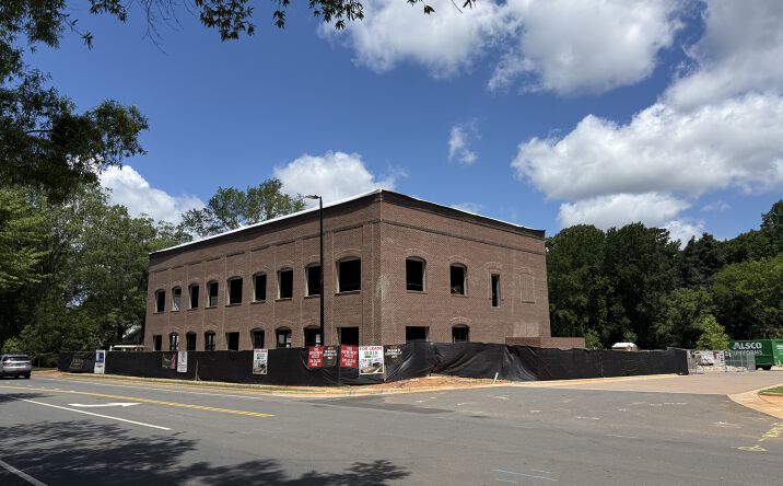 Pictures of Retail property located at 290 Gilead Rd, Huntersville, NC 28078 for lease - image #1