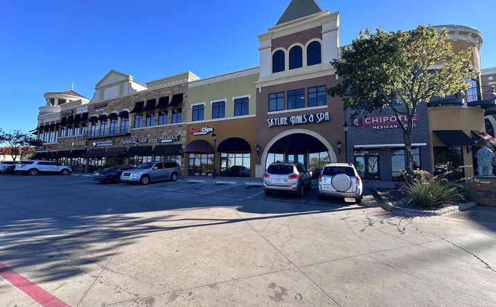 Pictures of Retail, Office property located at 5001 & 5005 S Cooper St, Arlington, TX 76017 for lease - image #1
