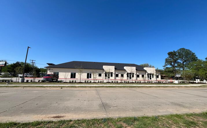 Pictures of Retail, Office property located at 501 Pine Ridge St, Aubrey, TX 76227 for lease - image #1