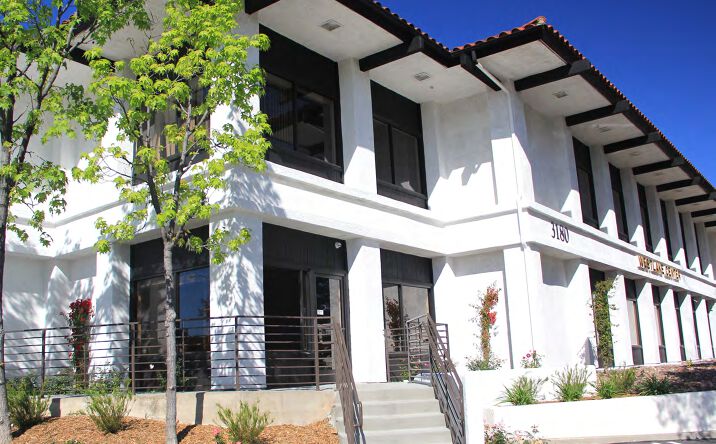 Pictures of Office property located at 3180 Willow Ln, Thousand Oaks, CA 91361 for lease - image #1