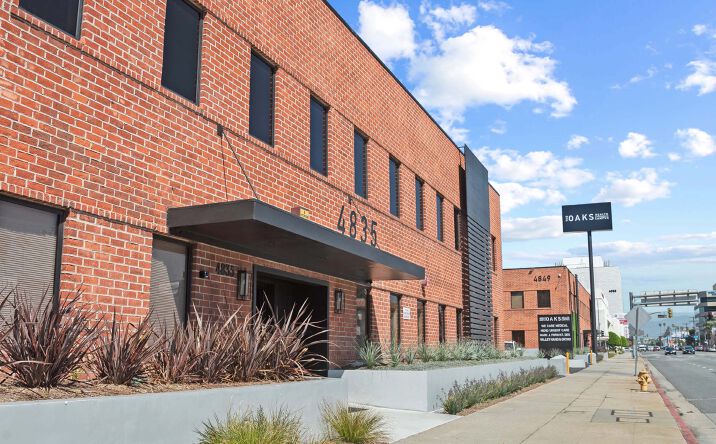 Pictures of Office property located at 4835-4849 Van Nuys Blvd, Sherman Oaks, CA 91403 for lease - image #1