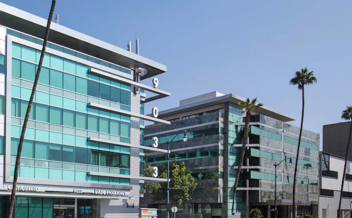 Pictures of Office property located at 9033 Wilshire Blvd, Beverly Hills, CA 90211 for lease - image #1