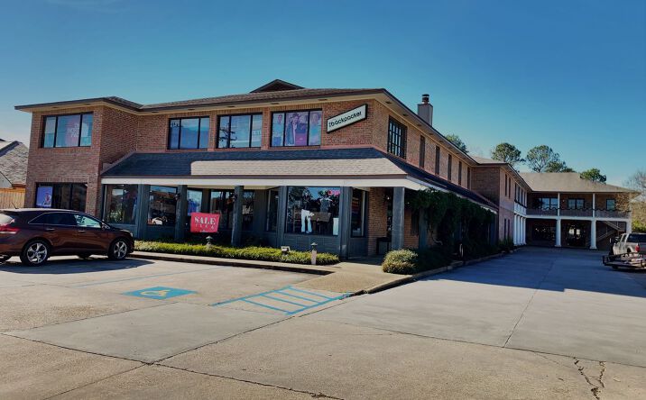 Pictures of Office property located at 7656 Jefferson Hwy, Baton Rouge, LA 70809 for lease - image #1