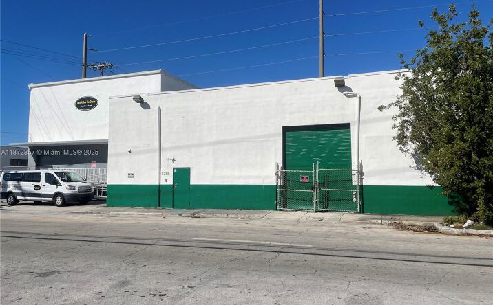 Pictures of Industrial property located at 1395 NW 22nd St, Miami, FL 33142 for lease - image #1